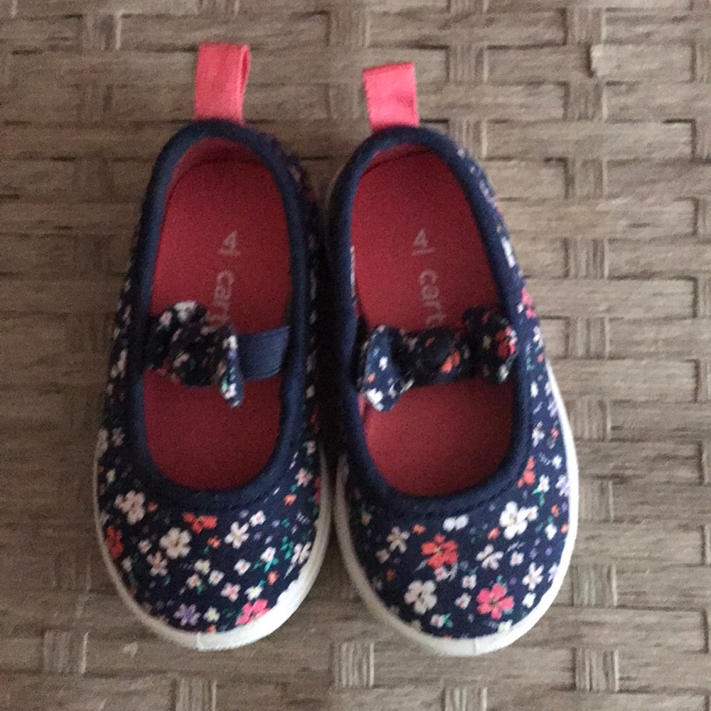 Toddler size 4 Shoes